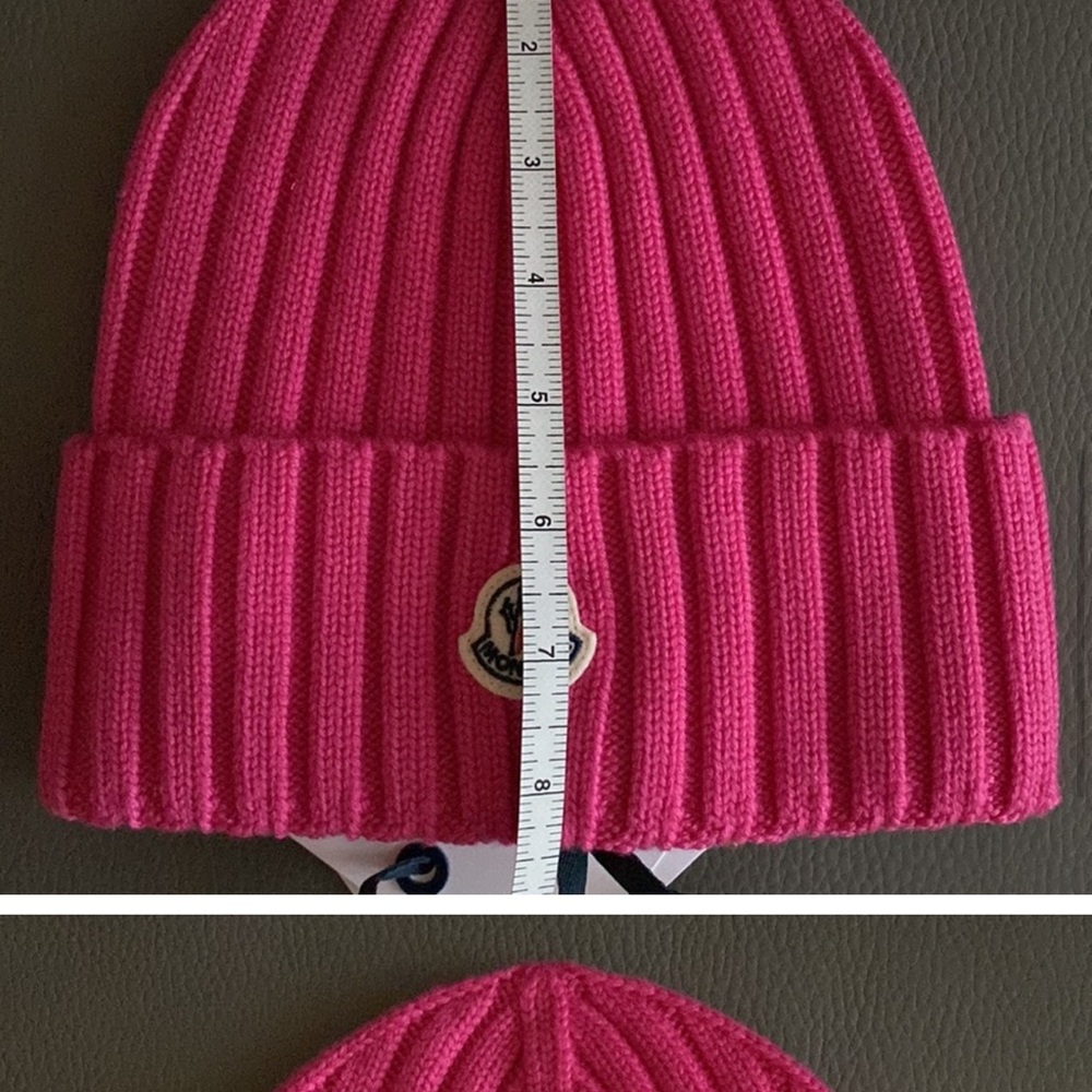 Monclear NWT pink fusia beanie - Picture 3 of 5